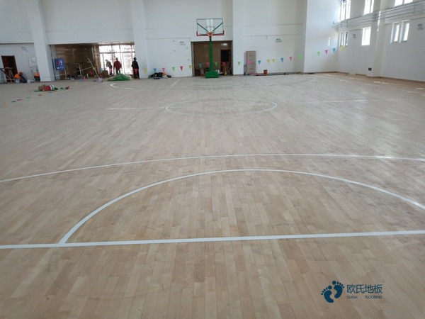 悬浮式篮球体育地板免费送样品