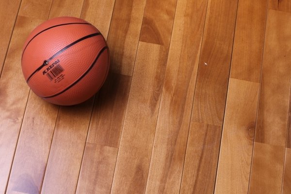 有什么篮球运动木地板质量要求